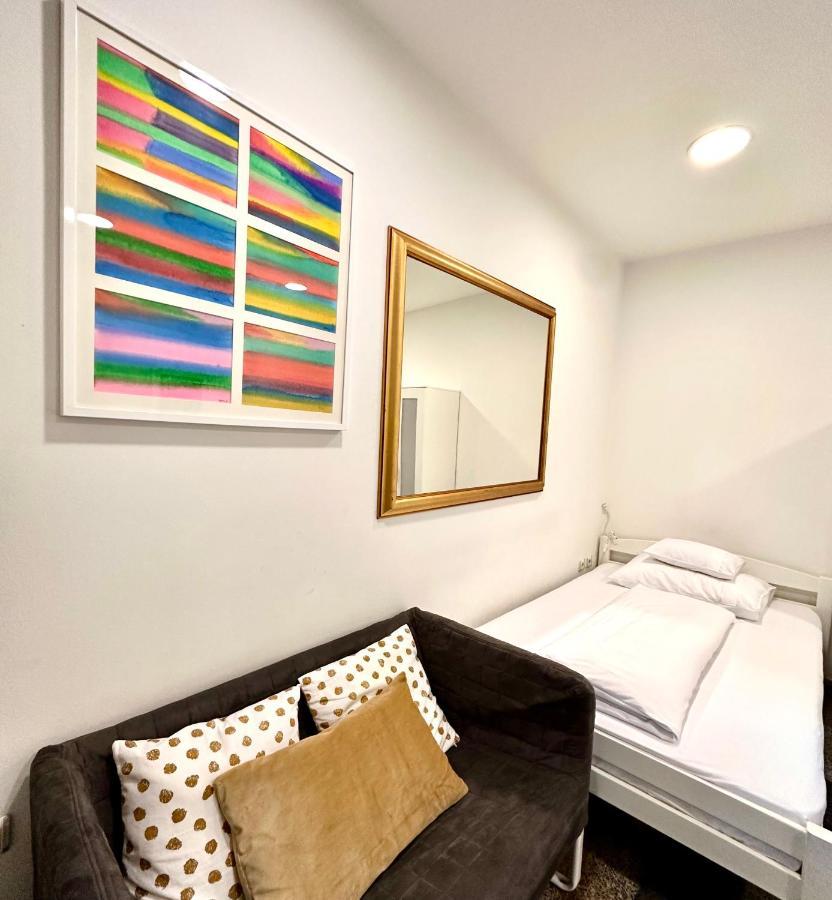 Smart Apartment Zagabria Esterno foto